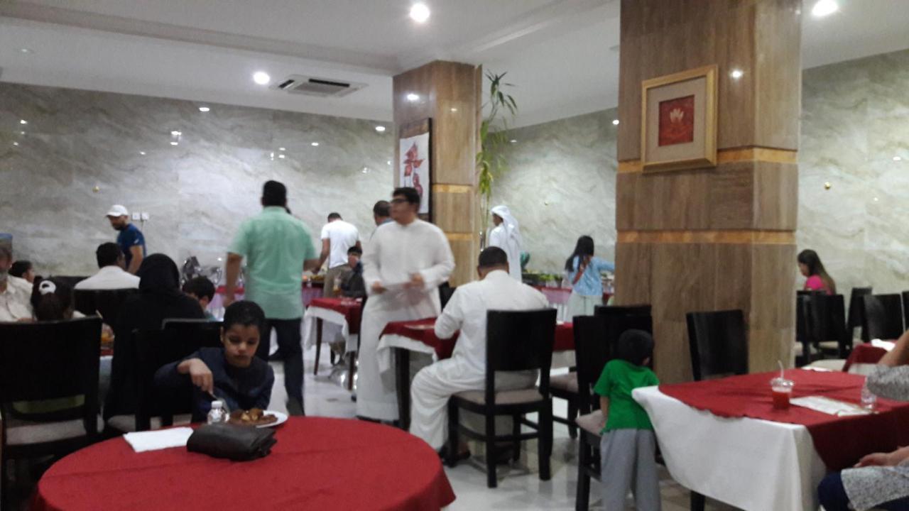 Gulf Continental Suite Kuwait City Esterno foto
