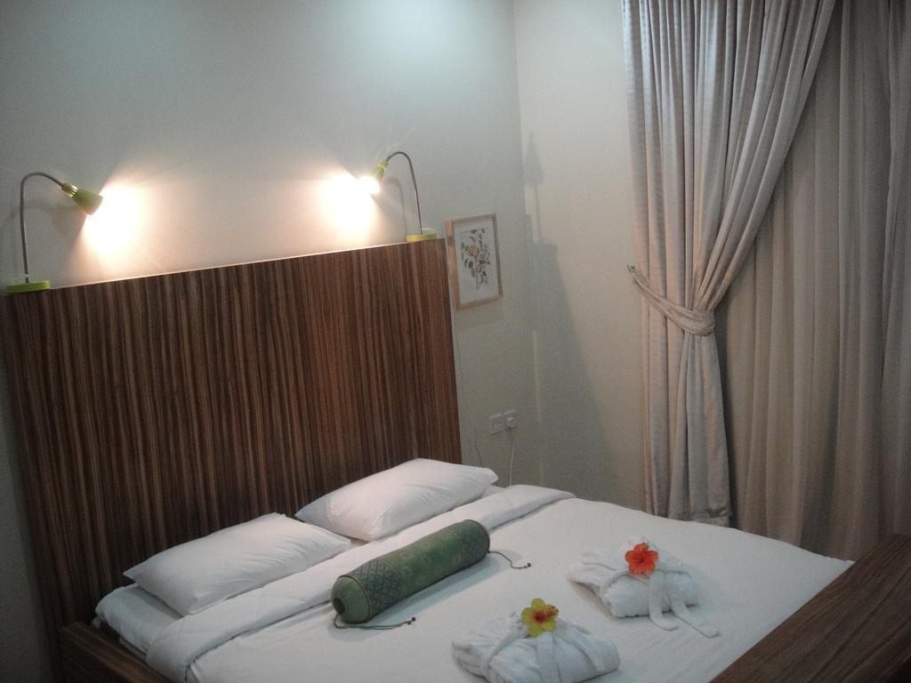 Gulf Continental Suite Kuwait City Esterno foto